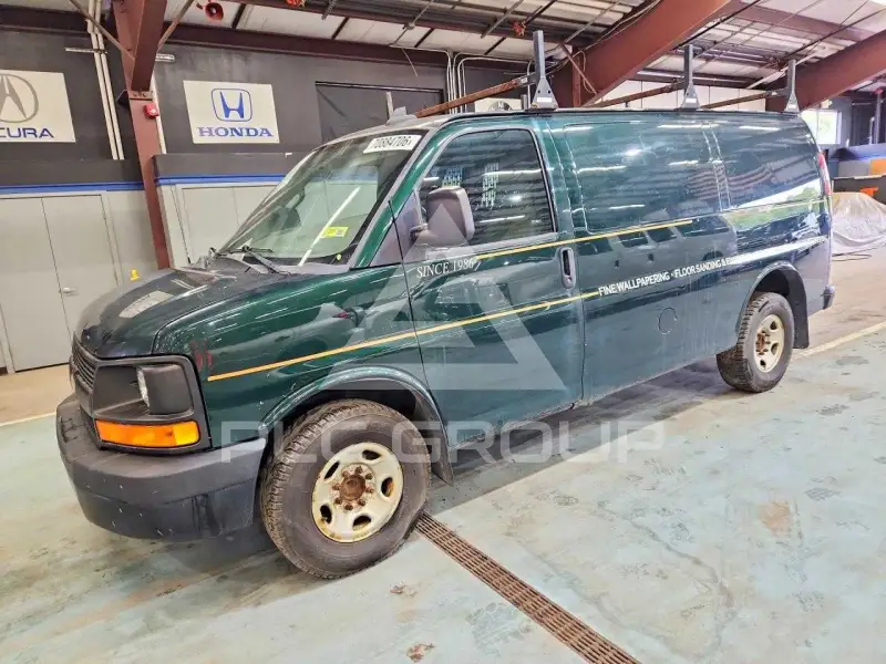 2016 Chevrolet Express фото