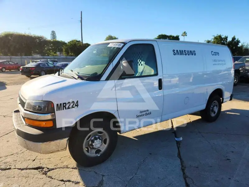 2016 Chevrolet Express фото