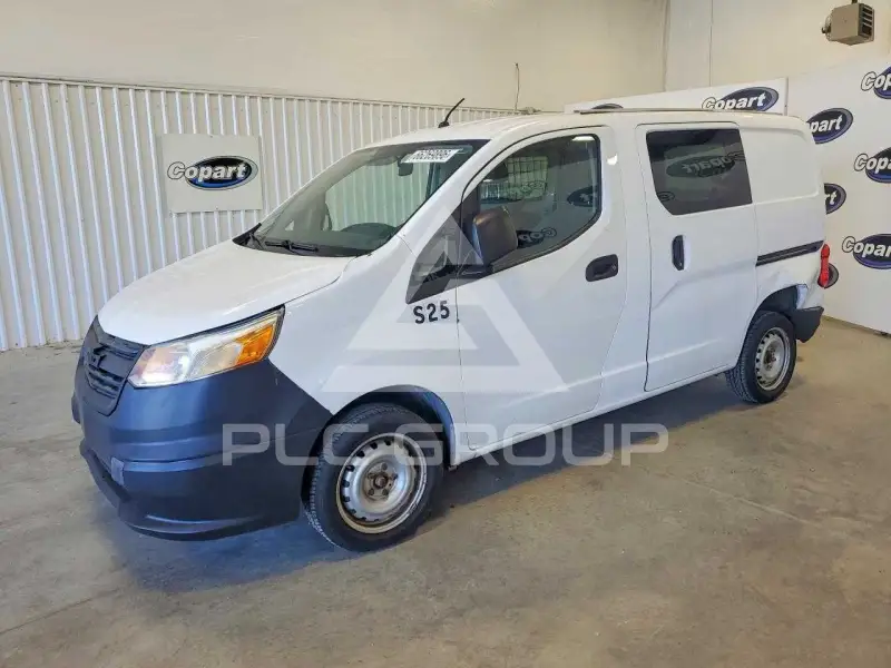 2016 Chevrolet Express photo