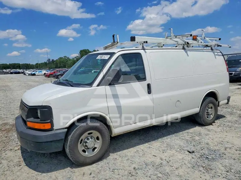 2016 Chevrolet Express фото