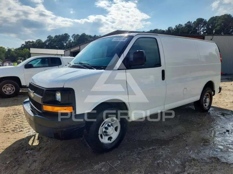 2016 Chevrolet Express фото