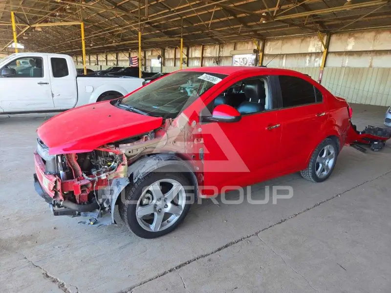 2016 Chevrolet Sonic photo
