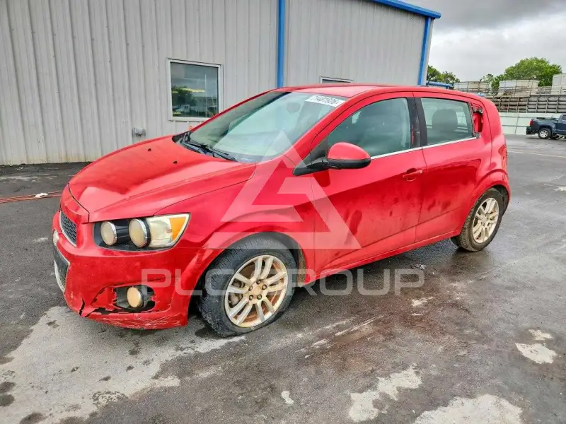 2016 Chevrolet Sonic фото