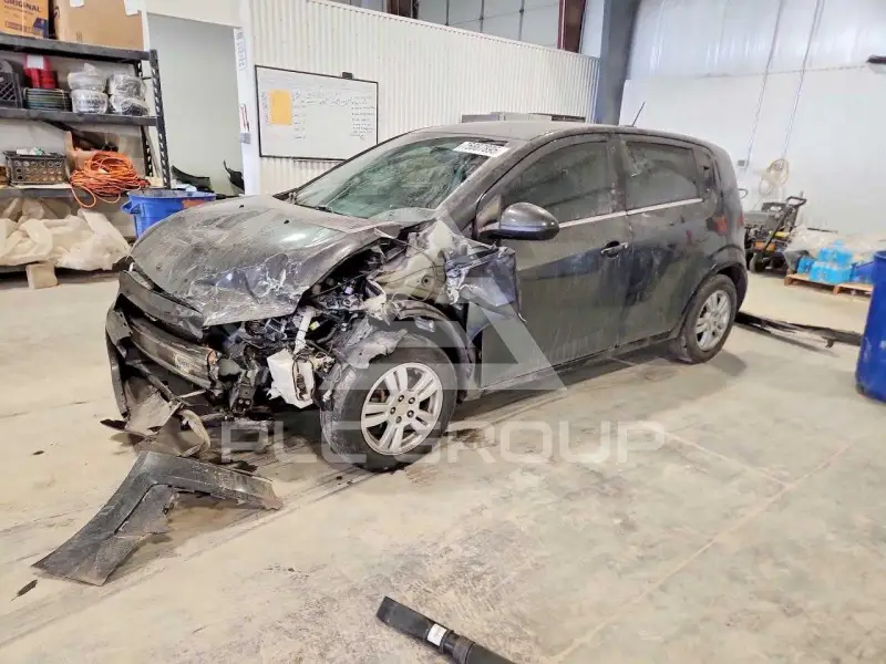 2016 Chevrolet Sonic фото