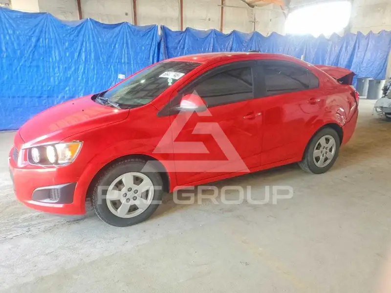 2016 Chevrolet Sonic фото