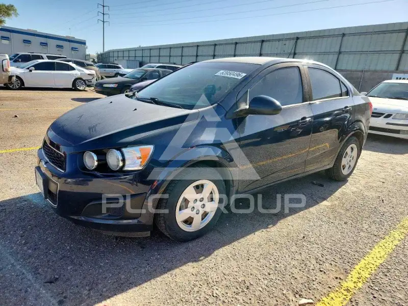 2016 Chevrolet Sonic photo