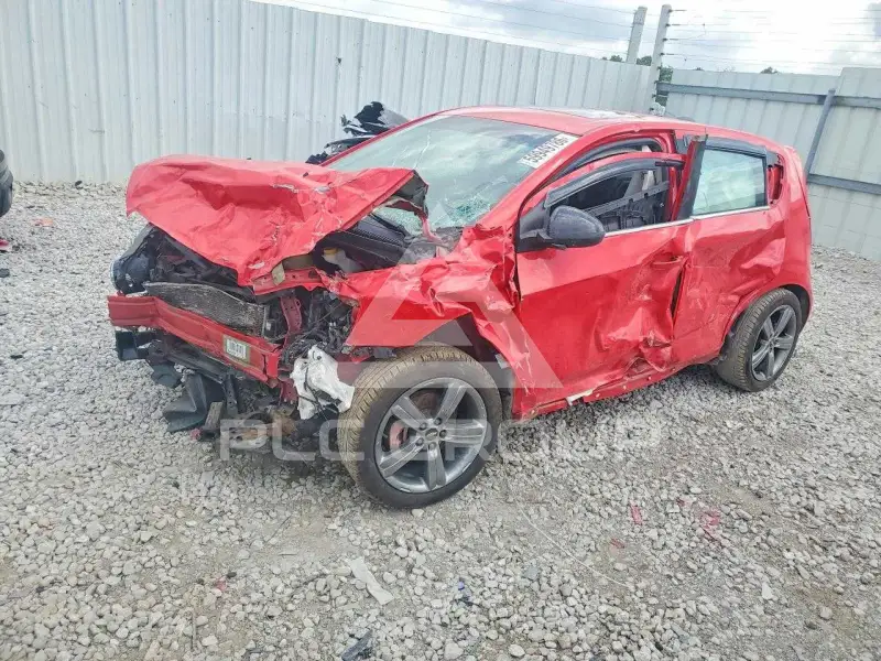 2016 Chevrolet Sonic фото
