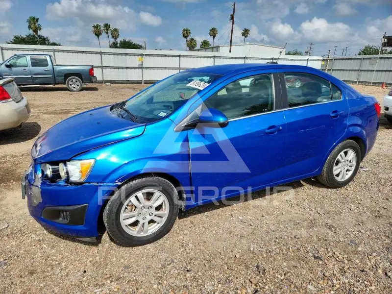 2016 Chevrolet Sonic фото