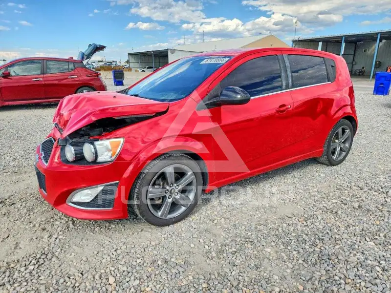 2016 Chevrolet Sonic photo