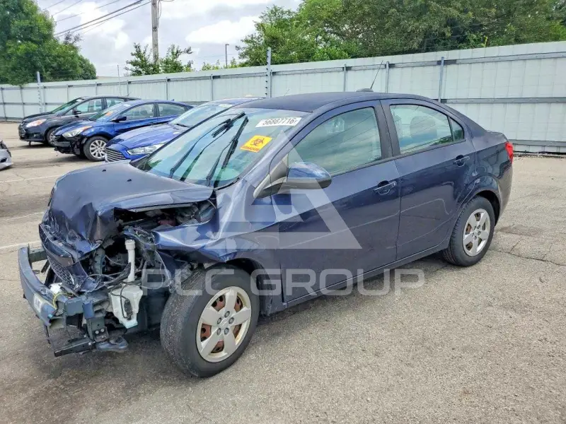2016 Chevrolet Sonic фото