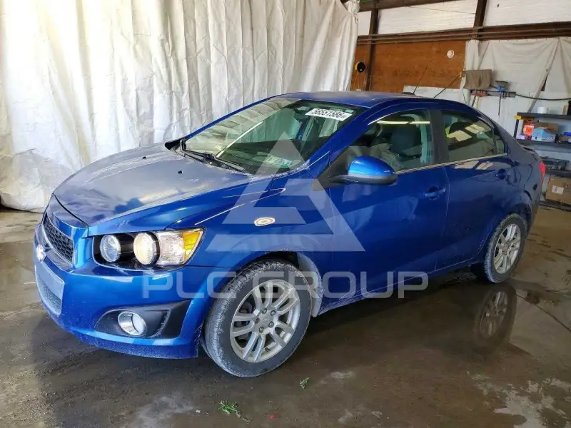 2016 Chevrolet Sonic фото