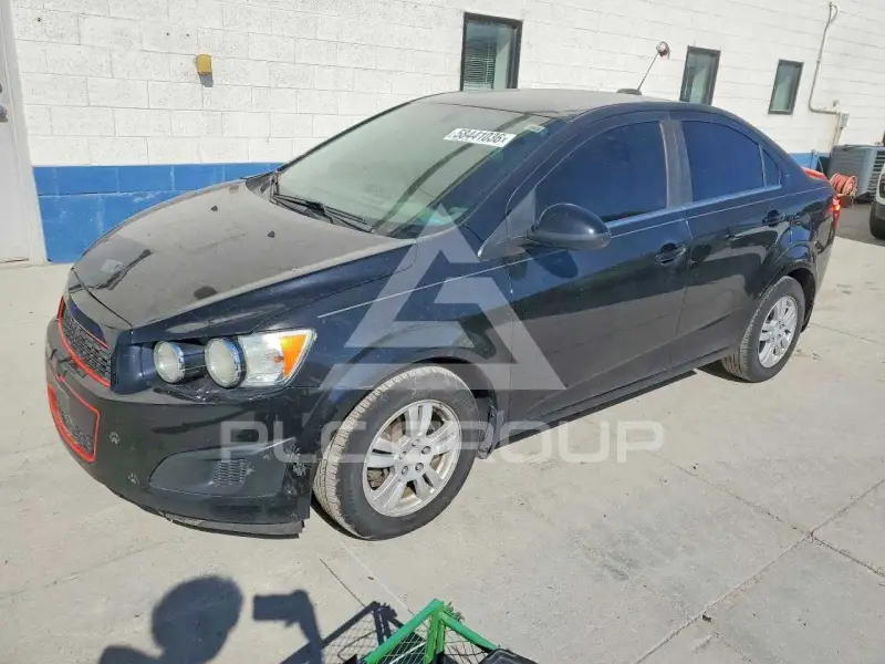 2016 Chevrolet Sonic фото