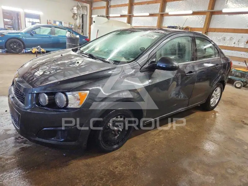 2016 Chevrolet Sonic photo