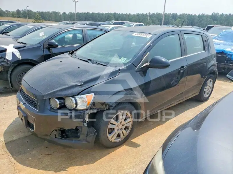 2016 Chevrolet Sonic photo