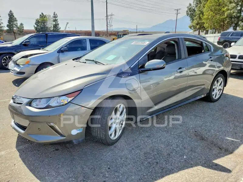 2016 Chevrolet Volt photo