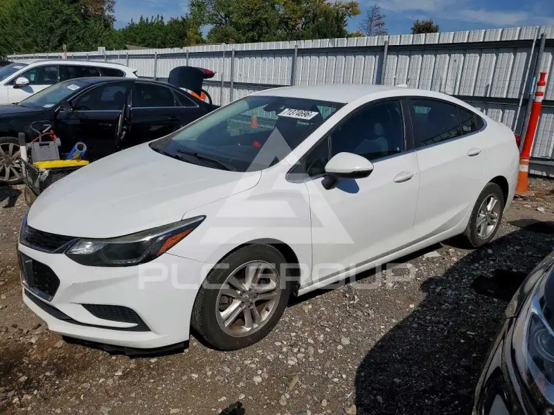 2016 Chevrolet Cruze фото