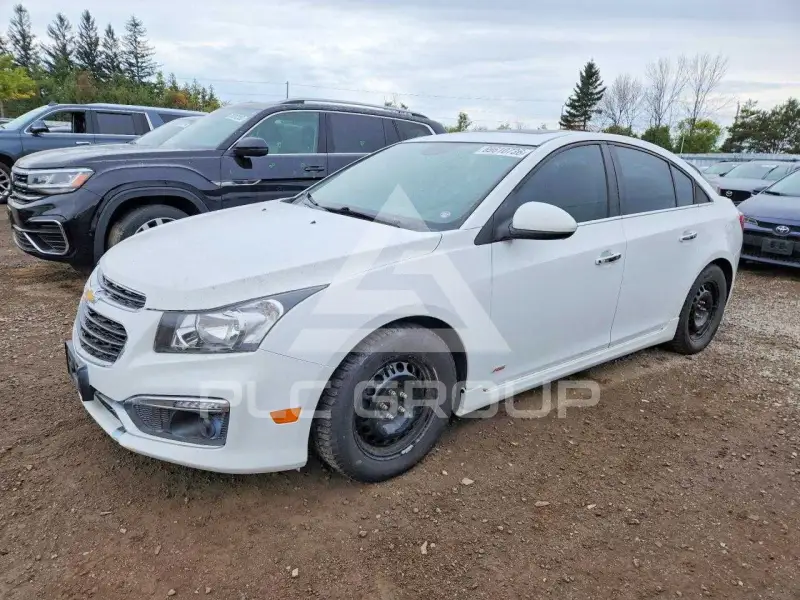 2016 Chevrolet Cruze photo