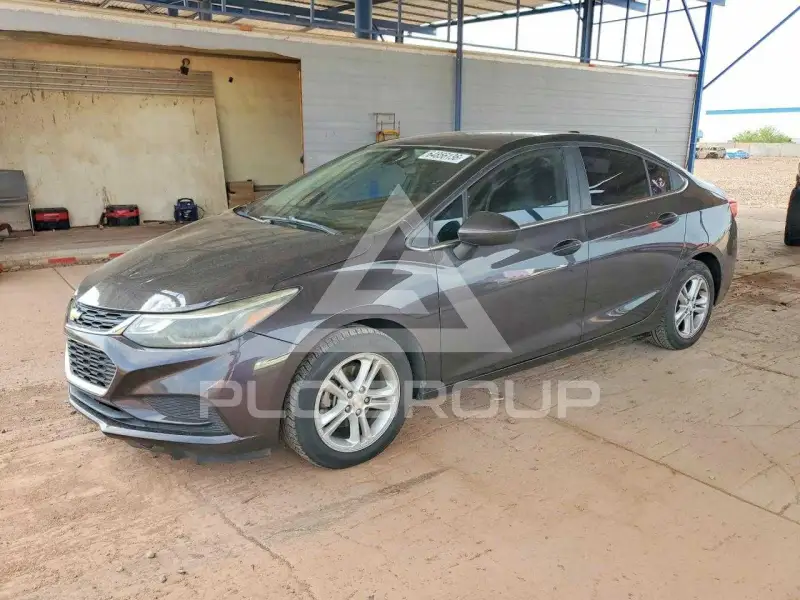 2016 Chevrolet Cruze photo