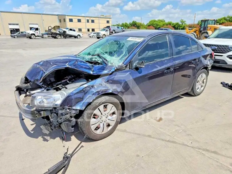 2016 Chevrolet Cruze photo