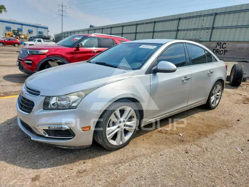2016 Chevrolet Cruze photo