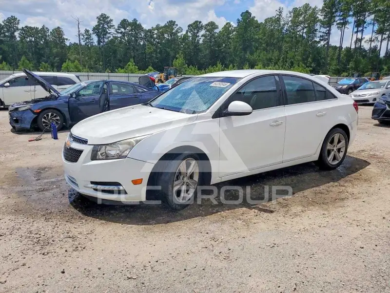 2016 Chevrolet Cruze фото