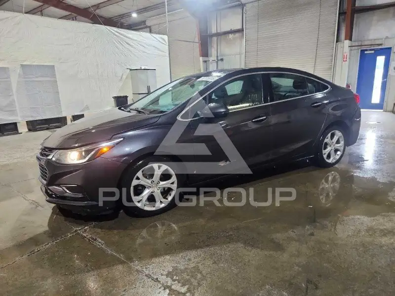 2016 Chevrolet Cruze photo