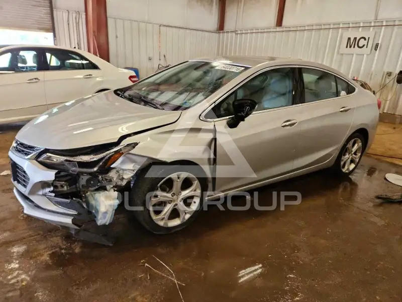 2016 Chevrolet Cruze фото