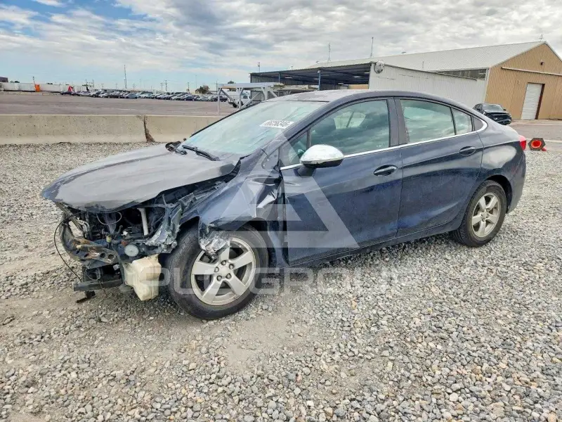 2016 Chevrolet Cruze photo