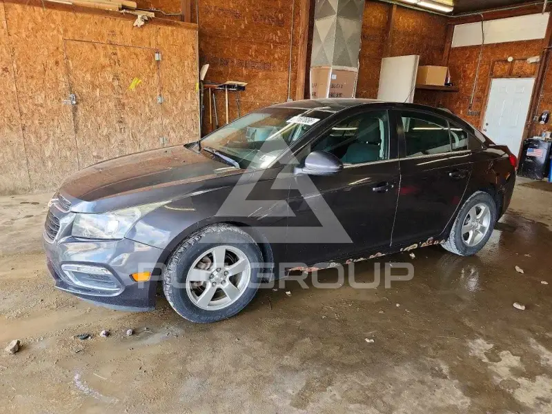 2016 Chevrolet Cruze photo