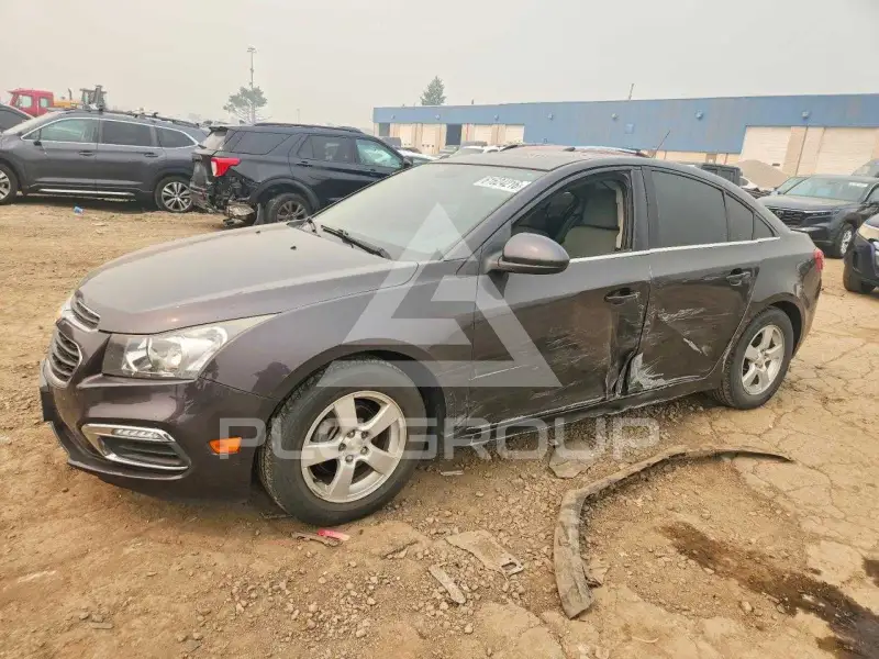 2016 Chevrolet Cruze photo