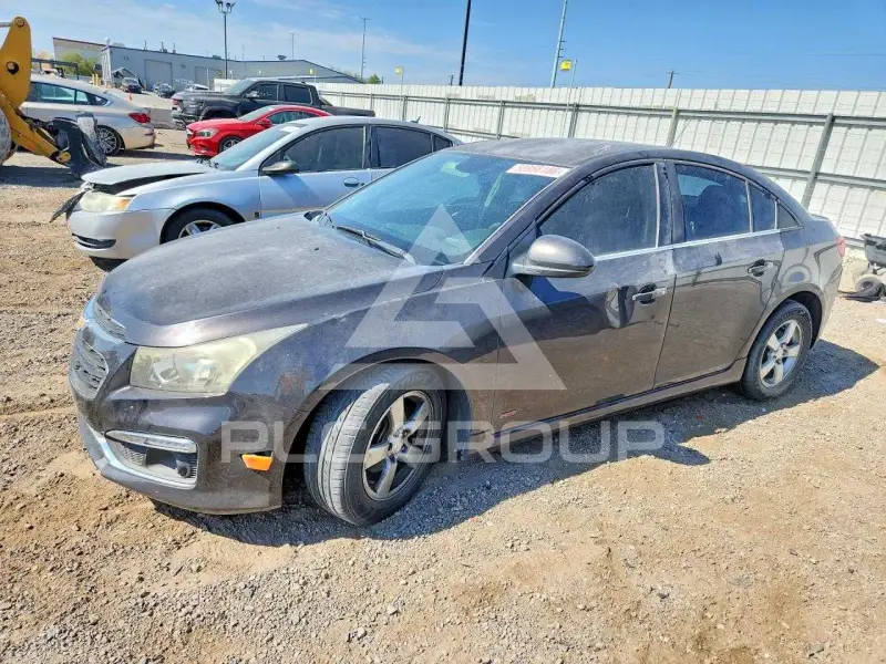 2016 Chevrolet Cruze photo