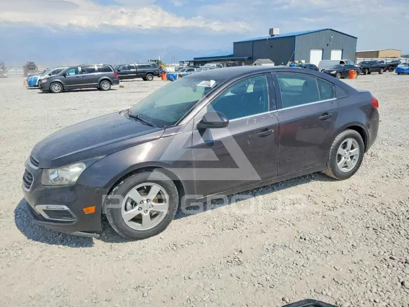 2016 Chevrolet Cruze photo