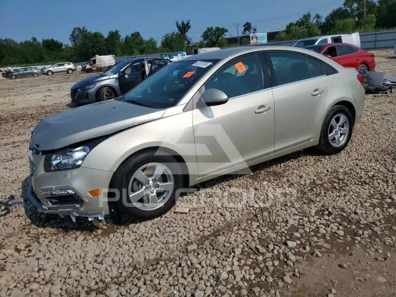 2016 Chevrolet Cruze photo