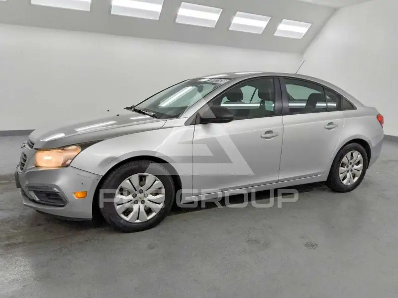 2016 Chevrolet Cruze photo