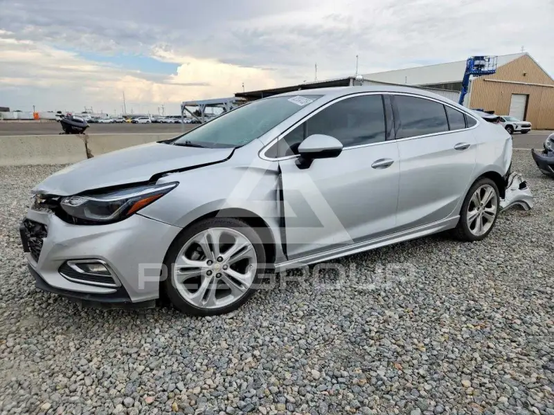 2016 Chevrolet Cruze фото