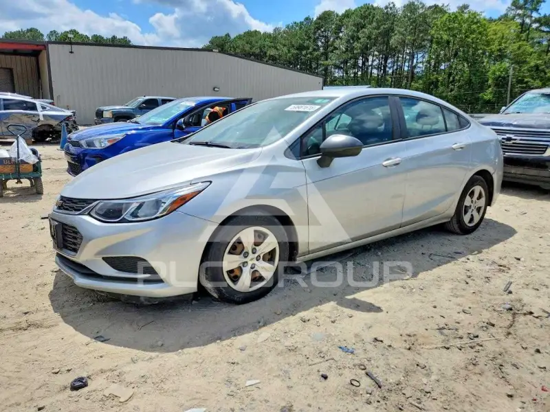 2016 Chevrolet Cruze photo