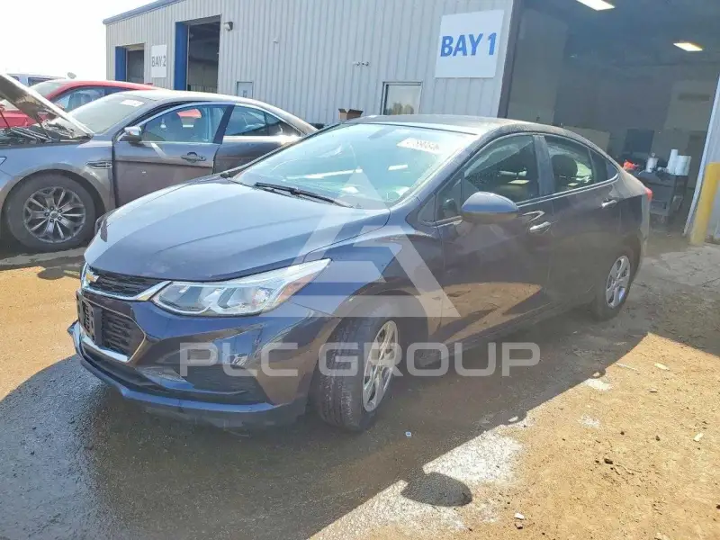 2016 Chevrolet Cruze photo