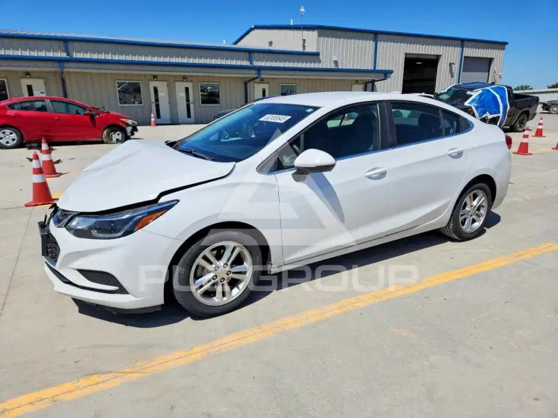 2016 Chevrolet Cruze фото