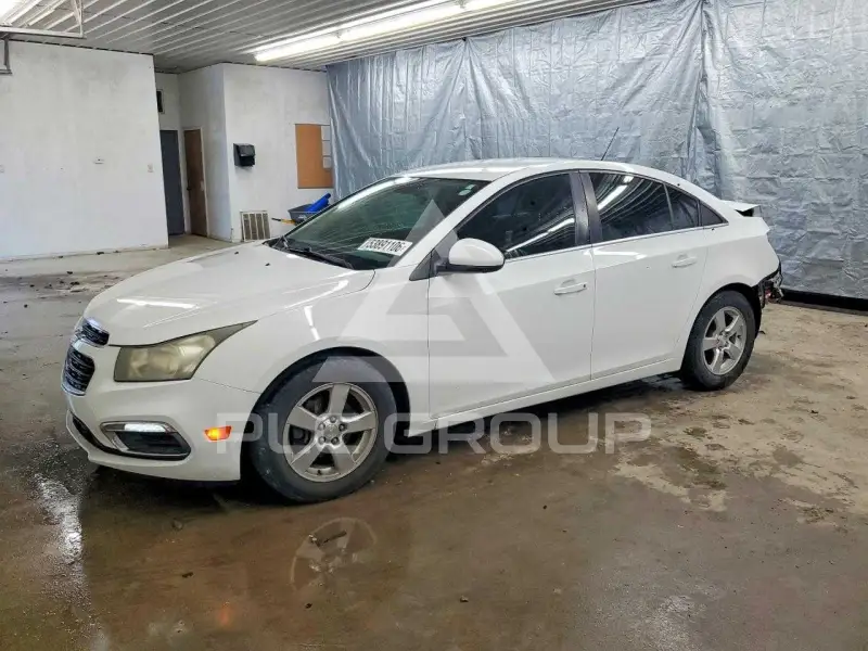 2016 Chevrolet Cruze photo