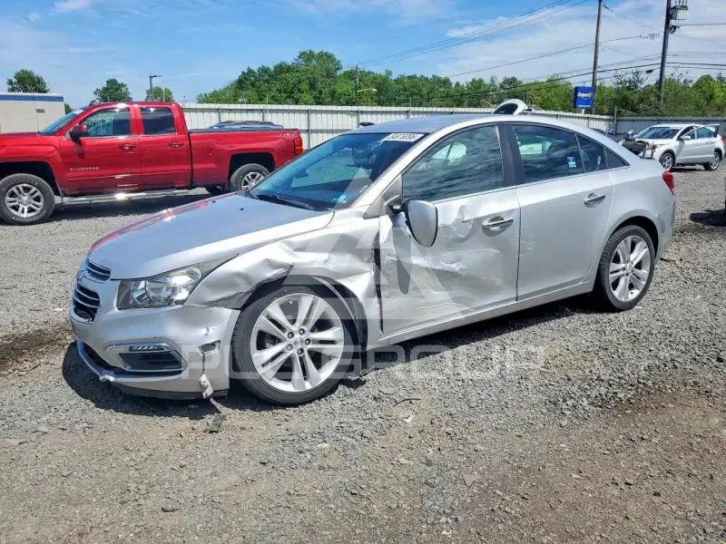 2016 Chevrolet Cruze фото