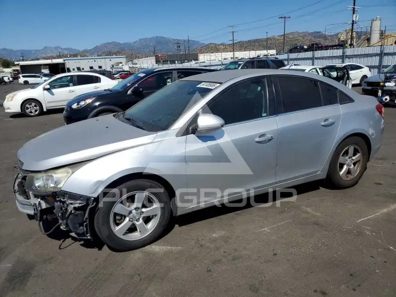2016 Chevrolet Cruze фото