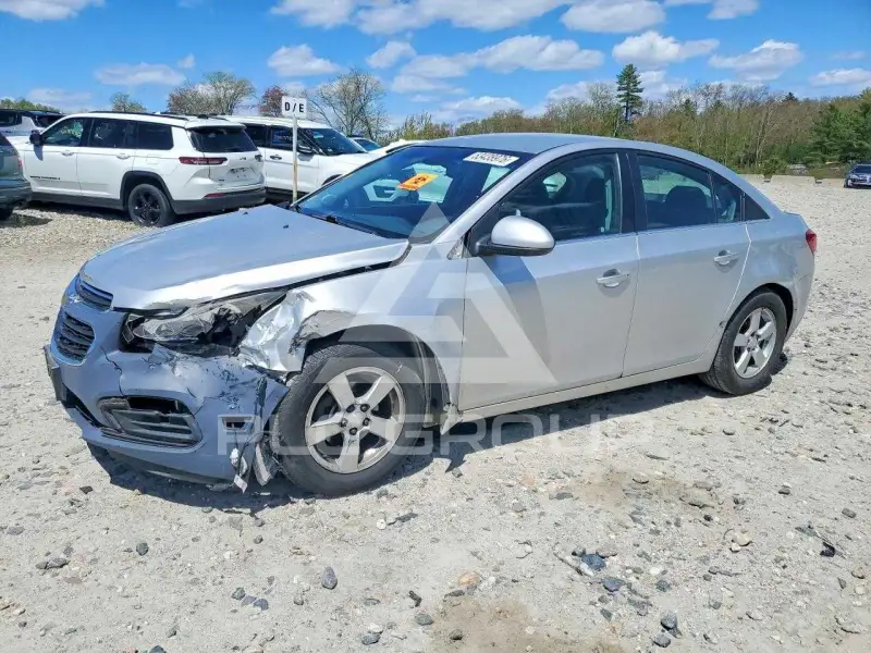 2016 Chevrolet Cruze photo
