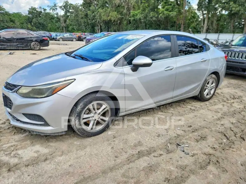 2016 Chevrolet Cruze фото