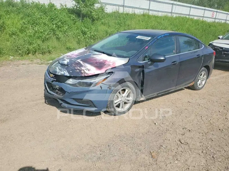 2016 Chevrolet Cruze photo