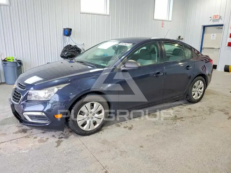 2016 Chevrolet Cruze photo