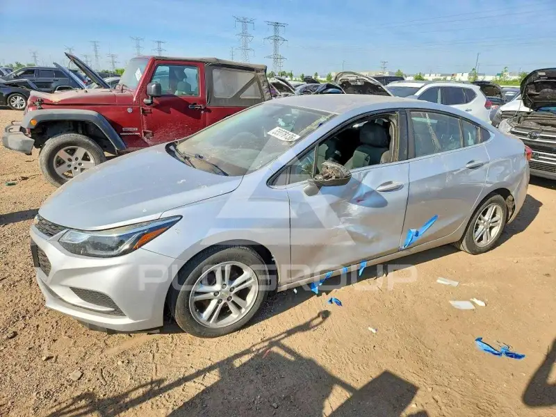 2016 Chevrolet Cruze фото