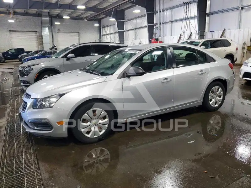 2016 Chevrolet Cruze фото