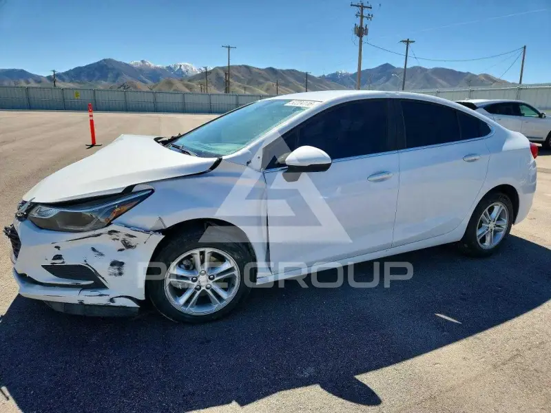 2016 Chevrolet Cruze фото