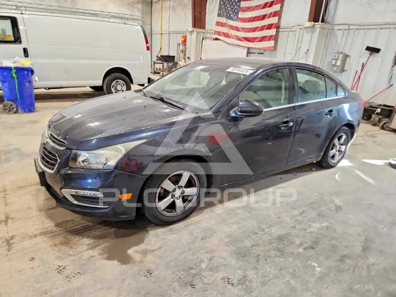 2016 Chevrolet Cruze photo