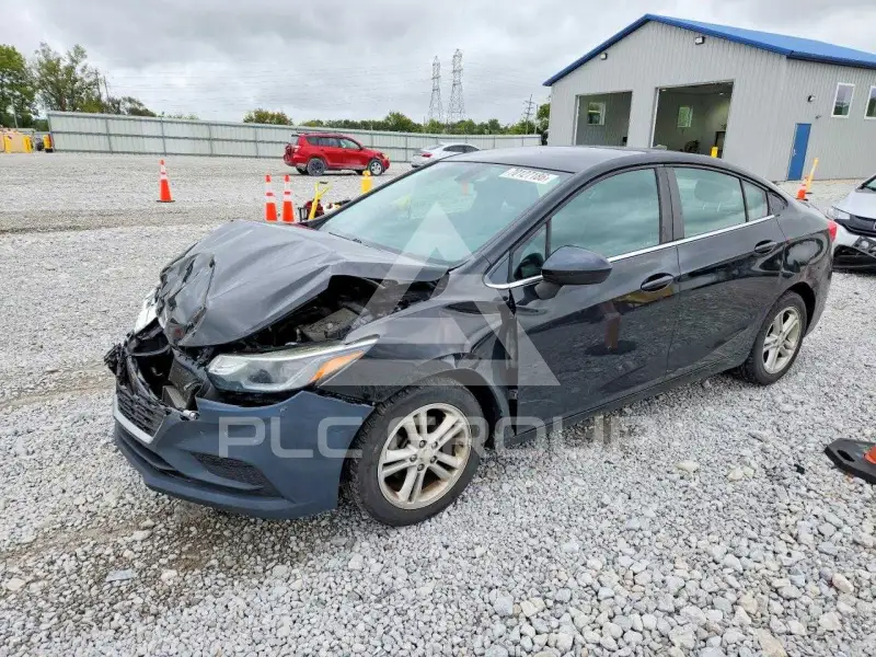 2016 Chevrolet Cruze photo
